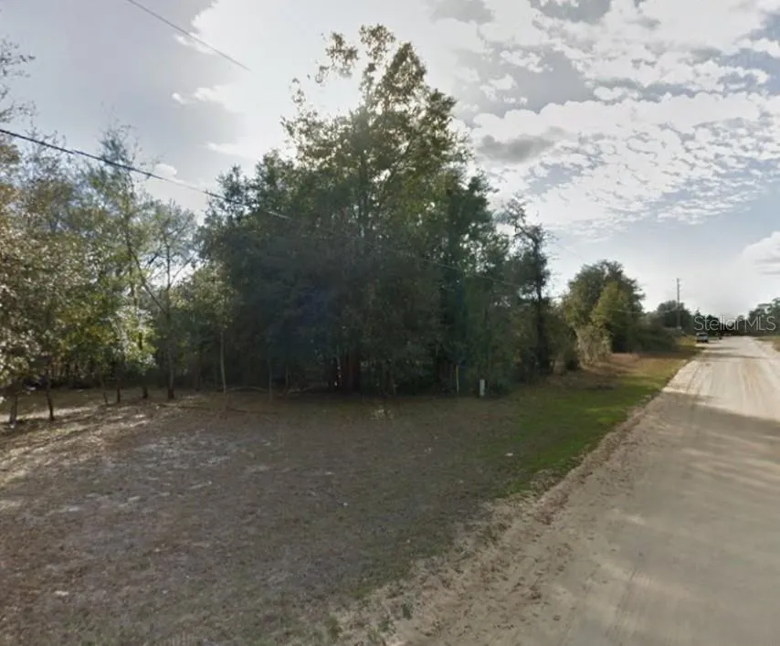503 64TH STREET Interlachen, FL 32148