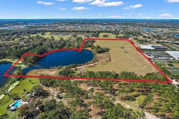BRITT ROAD AND FUTURE FARM DRIVE Mount Dora, FL 32757