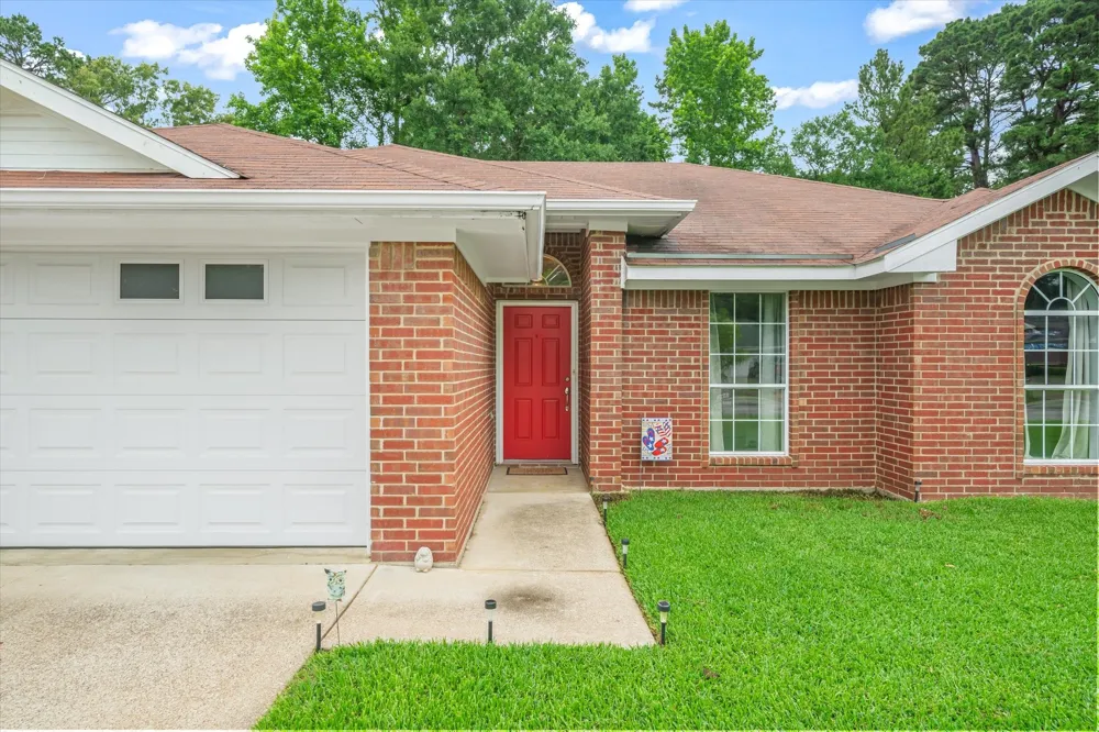 341 Frederick Circle Flint, TX 75762