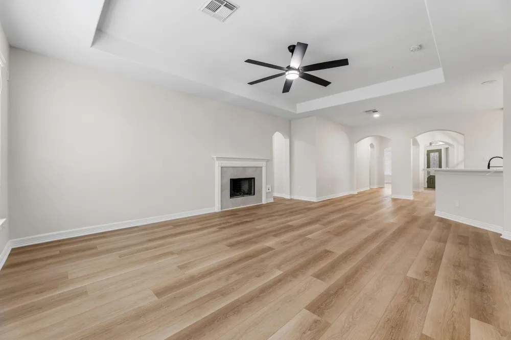 4432 Mae Street Friendswood, TX 77546