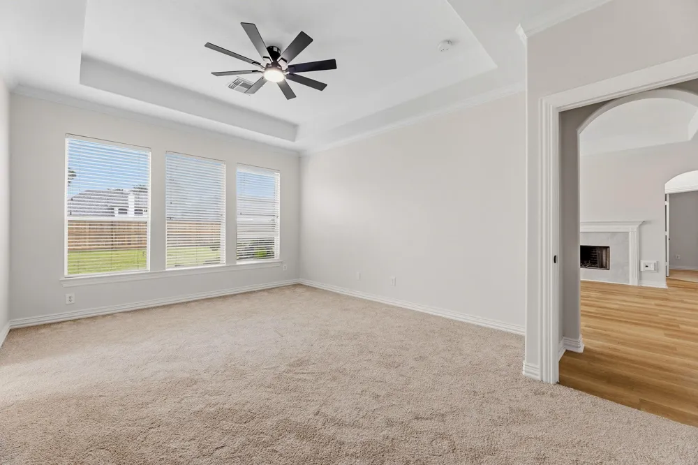 4432 Mae Street Friendswood, TX 77546