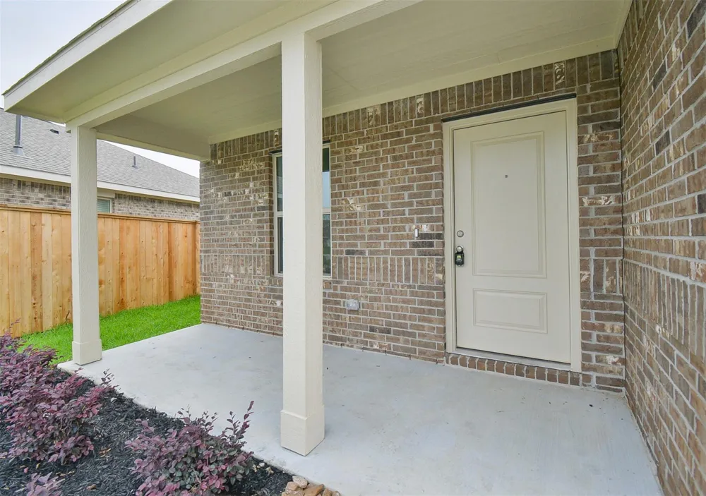 21811 Carpineti Lane New Caney, TX 77357