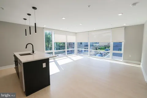 6604 RIDGE AVENUE #300