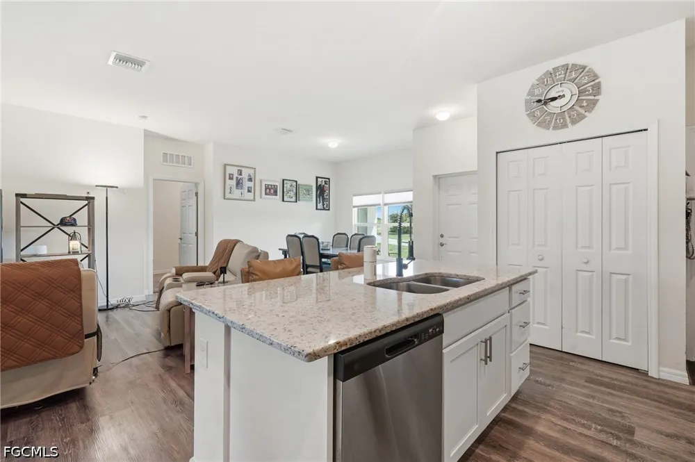 Iris Circle Labelle, FL 33935