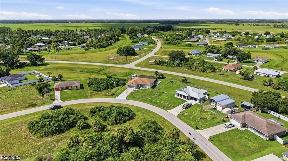Iris Circle Labelle, FL 33935