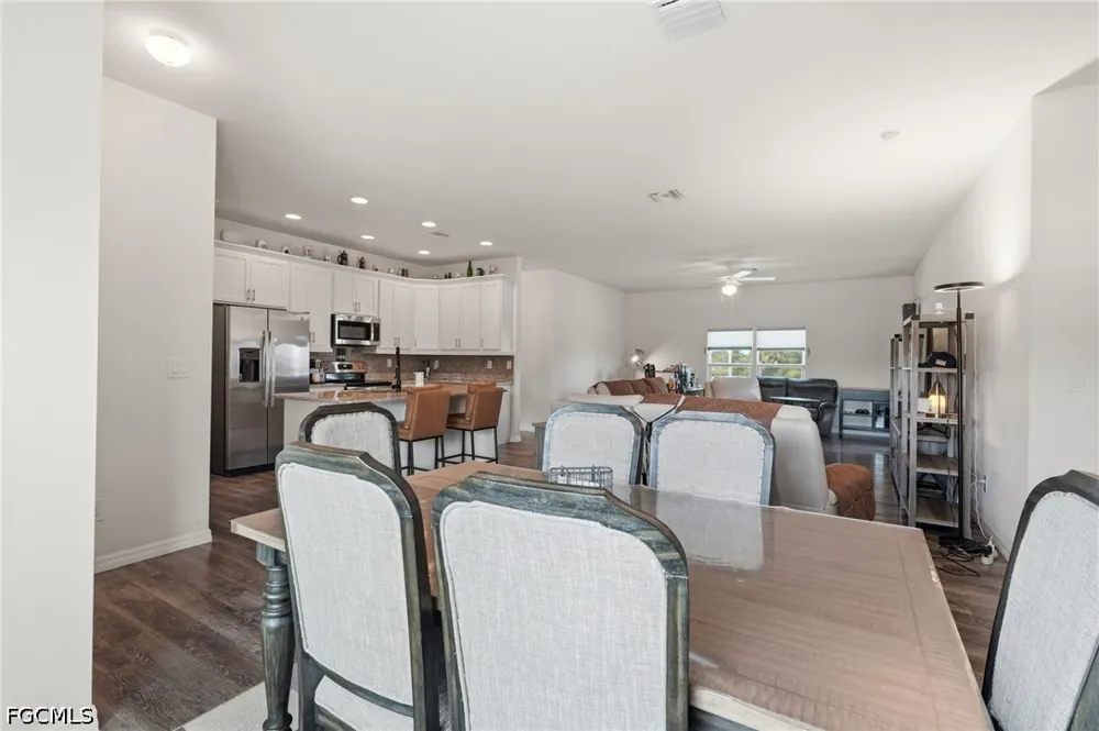Iris Circle Labelle, FL 33935