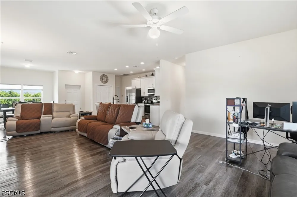 Iris Circle Labelle, FL 33935