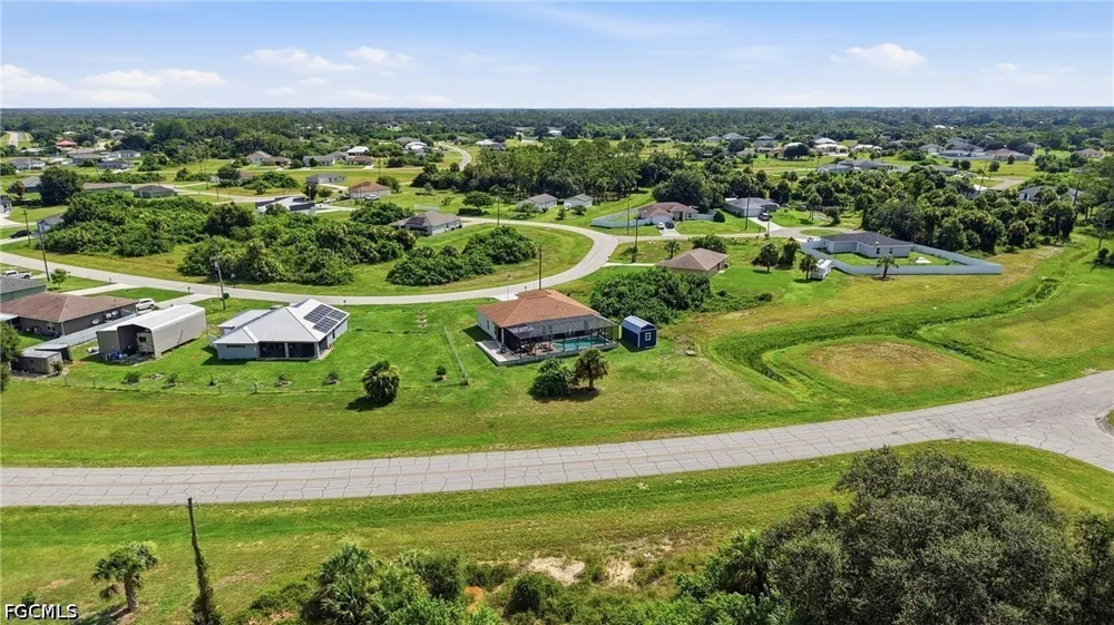 Iris Circle Labelle, FL 33935