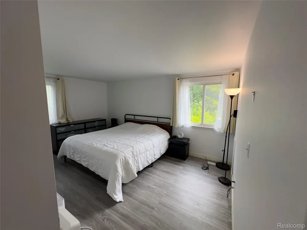 3757 Oxley Drive Troy City, MI 48083