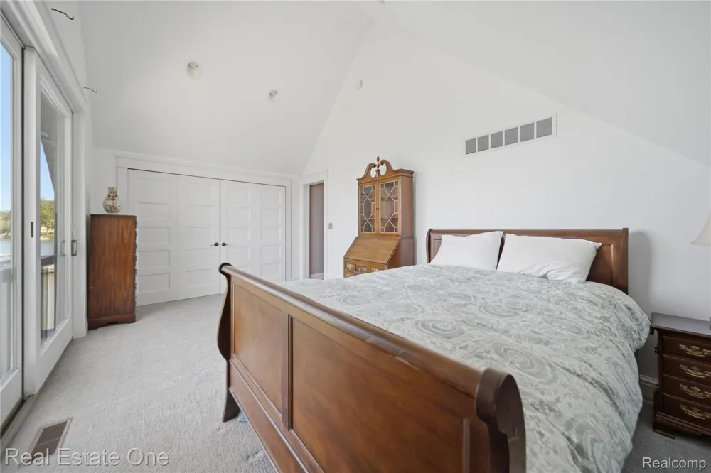 9276 Silverside Green Oak Township, MI 48178