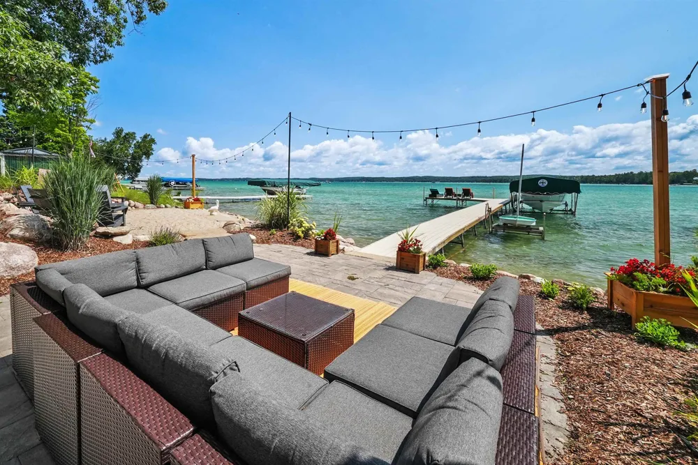 12344 S West Torch Lake Drive Milton Township, MI 49676
