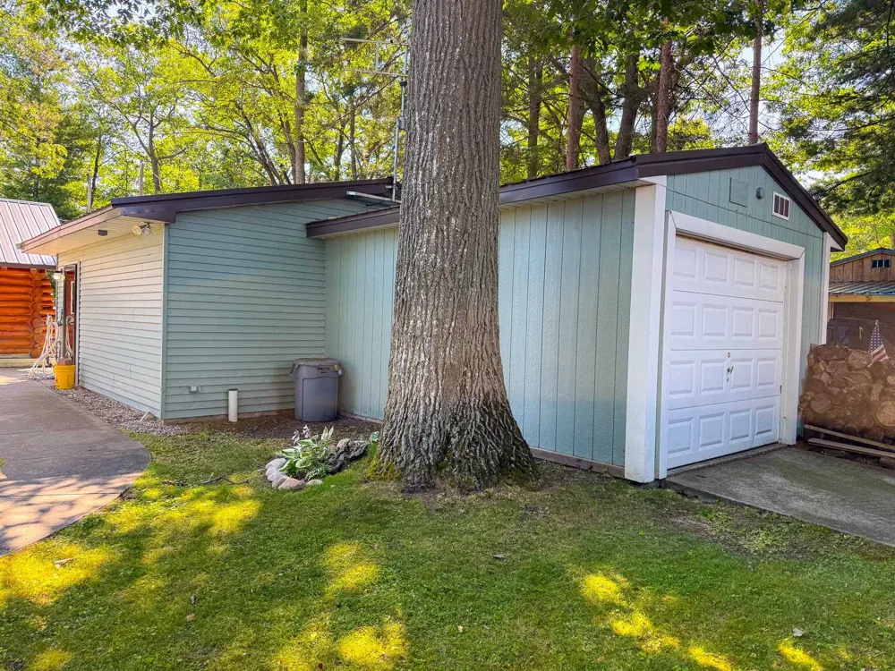 305 Devonshire Drive Denton Township, MI 48651