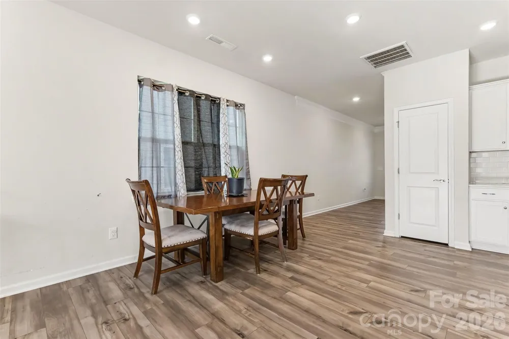 187 White Apple Way Statesville, NC 28625