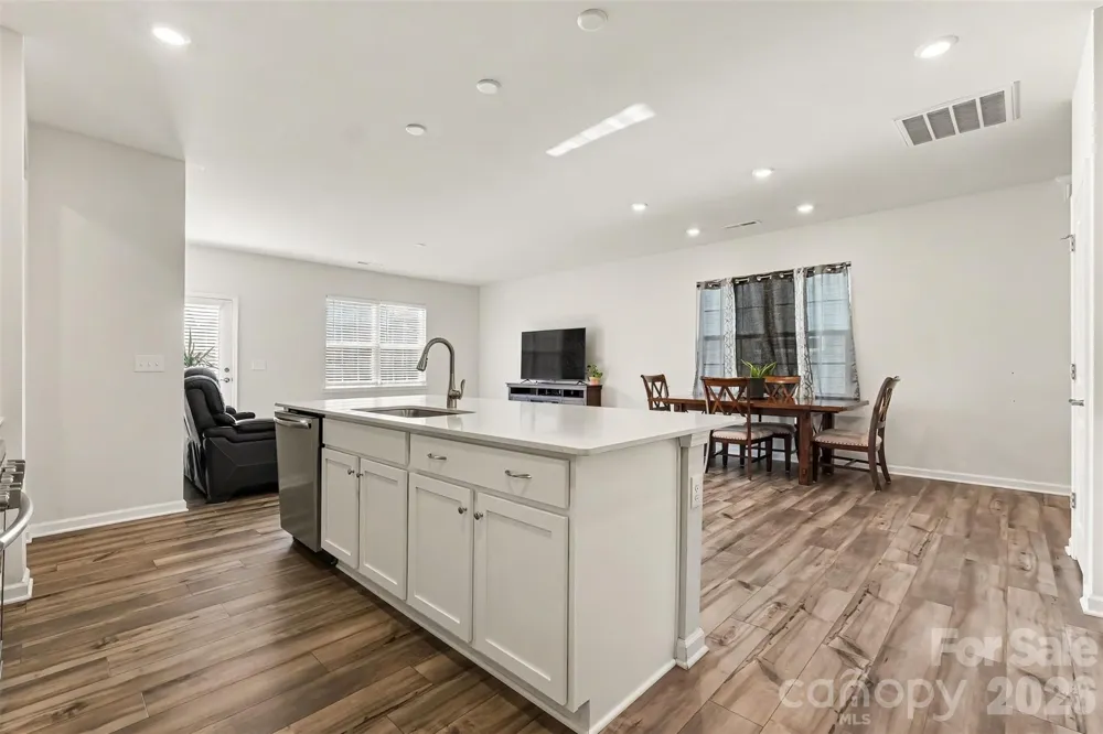 187 White Apple Way Statesville, NC 28625