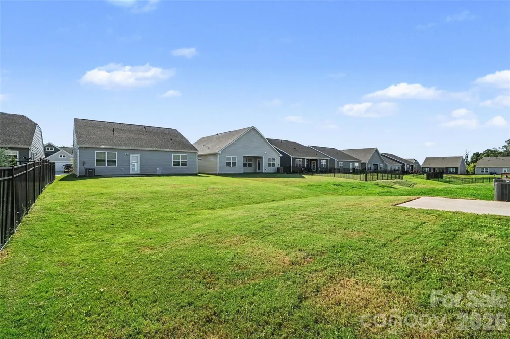 187 White Apple Way Statesville, NC 28625