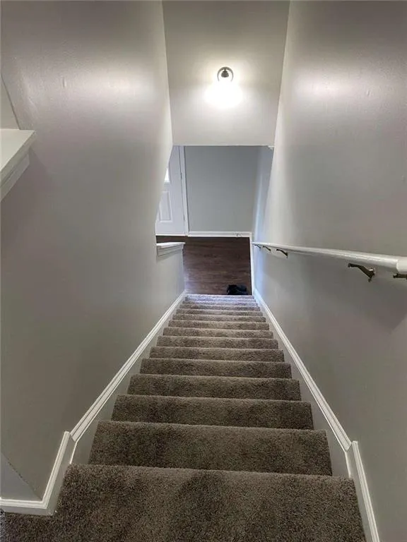 2752 Valley Green Drive Gainesville, GA 30504