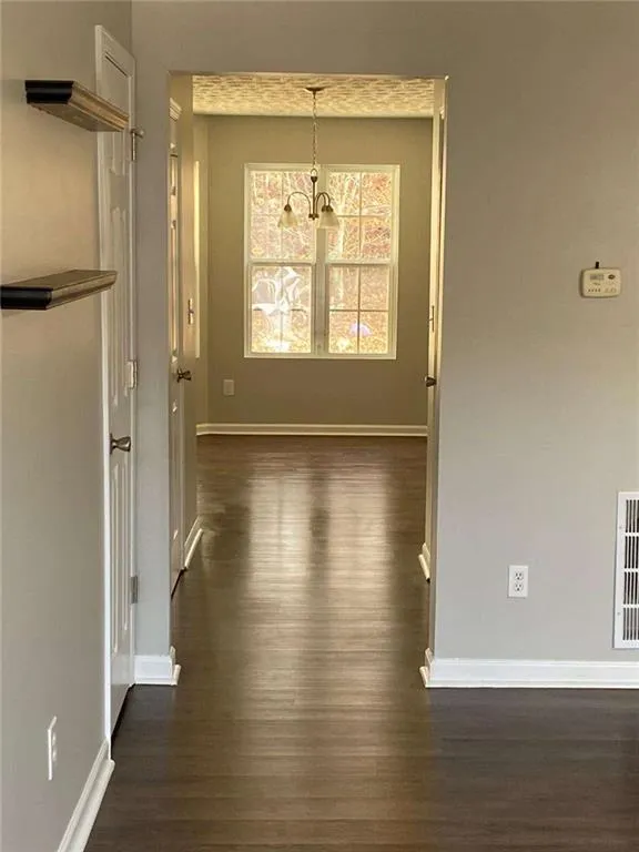 2752 Valley Green Drive Gainesville, GA 30504