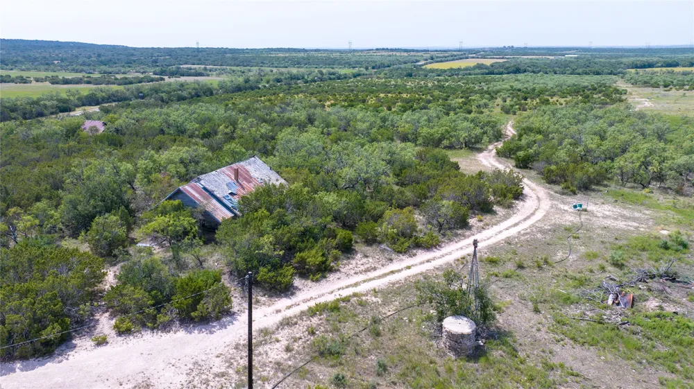 4801 Fm 1086 Wingate, TX 79566