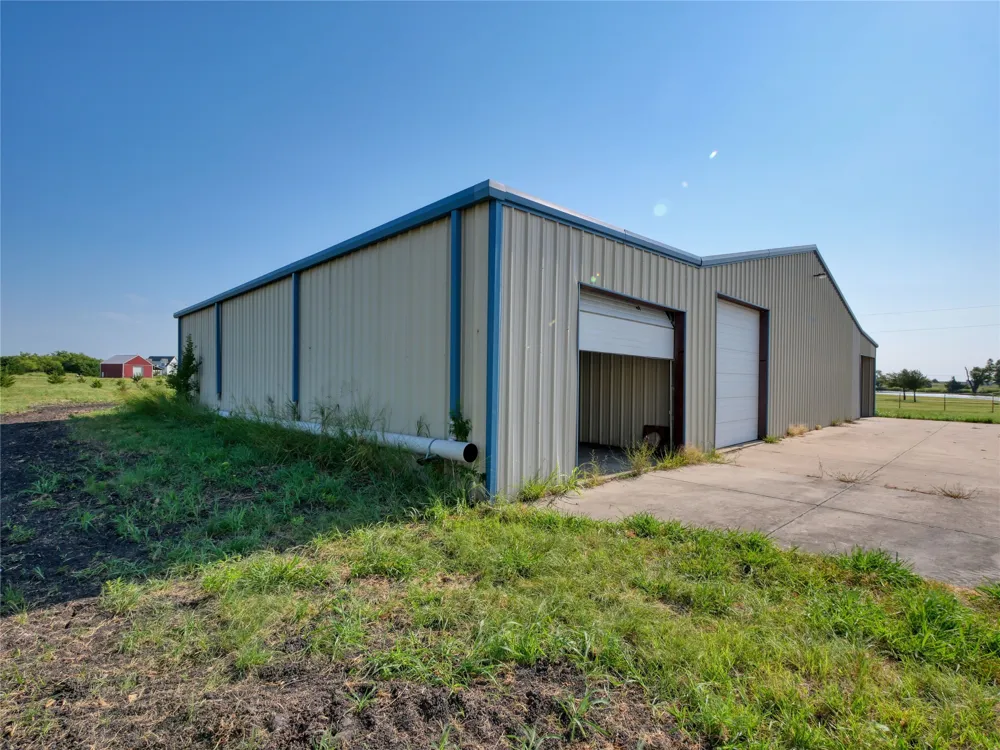2944 CR-596 Nevada, TX 75173