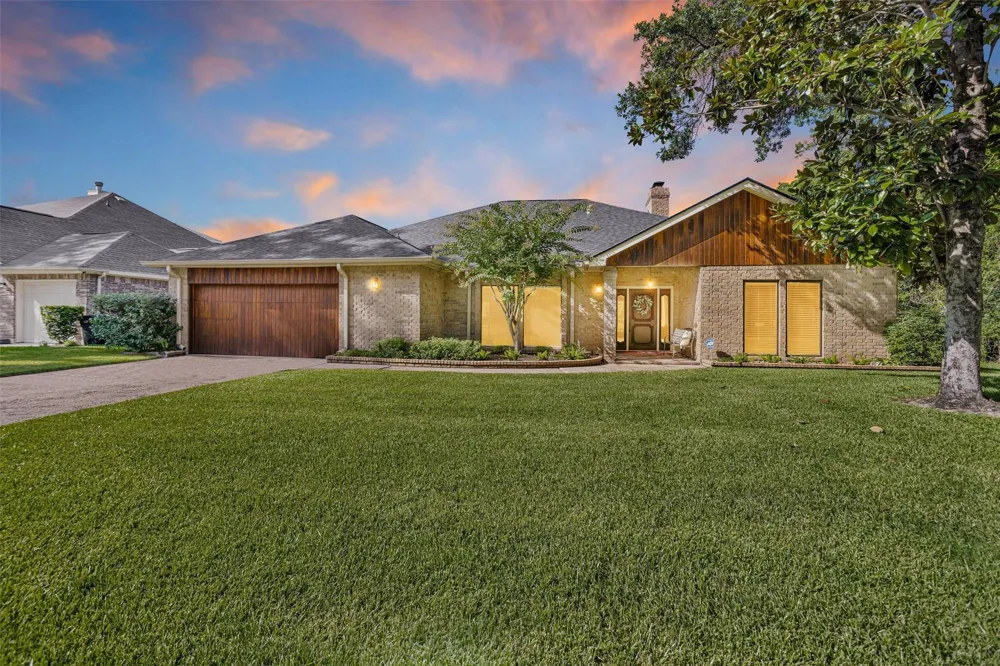 11710 Willowrun Drive Montgomery, TX 77356