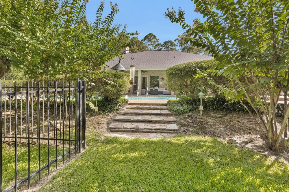 11710 Willowrun Drive Montgomery, TX 77356