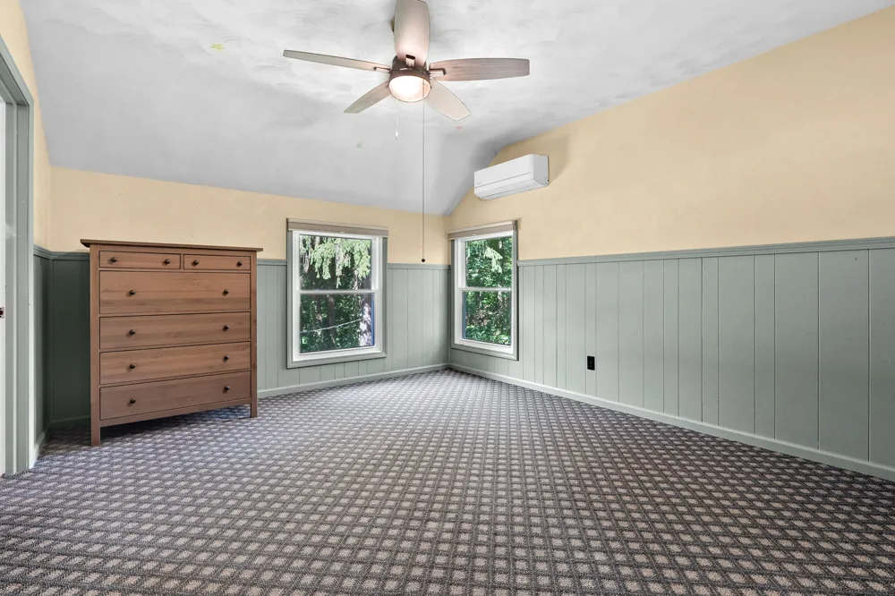 9299 W Avenue E Vicksburg, MI 49097