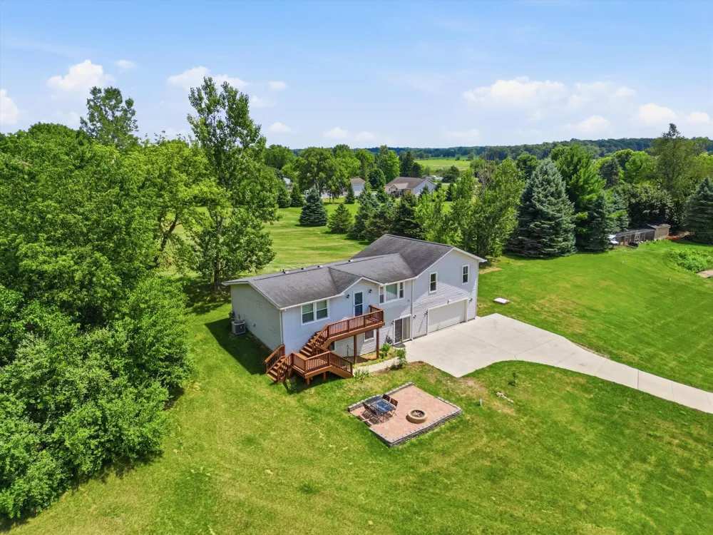 13396 Miracle Drive Chelsea, MI 48118