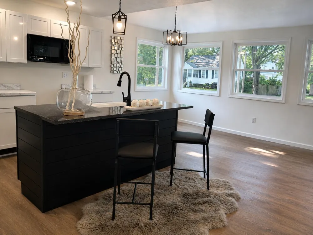 412 4th Avenue Three Rivers, MI 49093