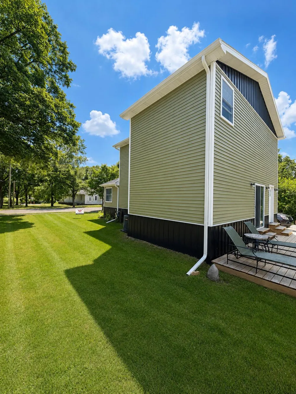 412 4th Avenue Three Rivers, MI 49093