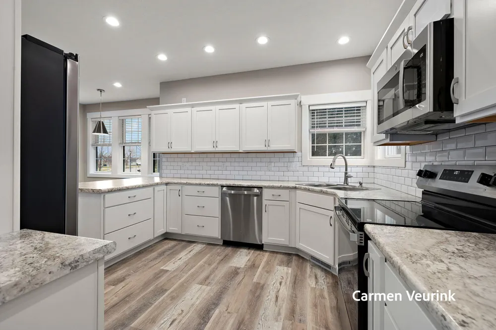 10971 Lance Avenue Allendale, MI 49401