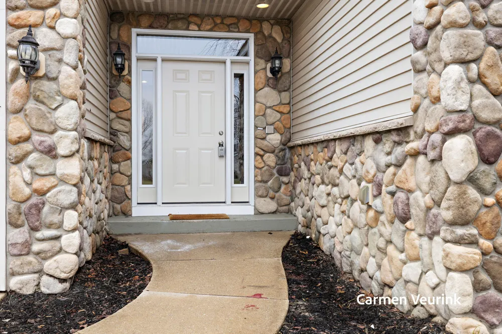 10971 Lance Avenue Allendale, MI 49401