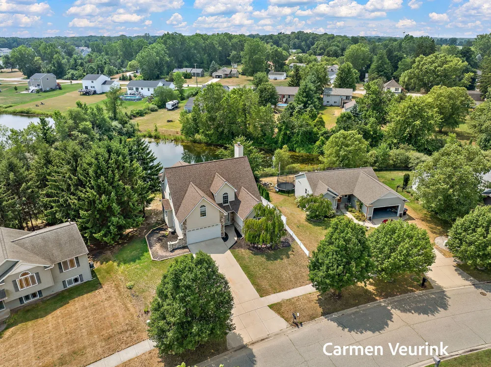 10971 Lance Avenue Allendale, MI 49401
