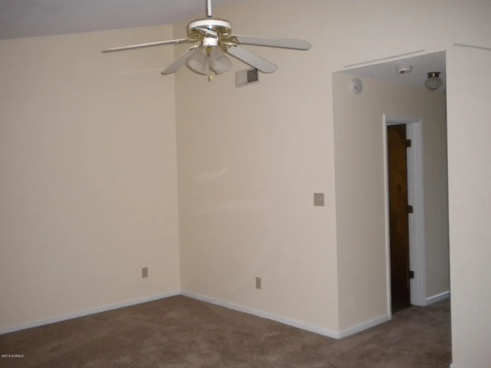 1913 Rolling Ridge Drive Midway Park, NC 28544