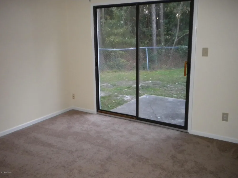 1913 Rolling Ridge Drive Midway Park, NC 28544