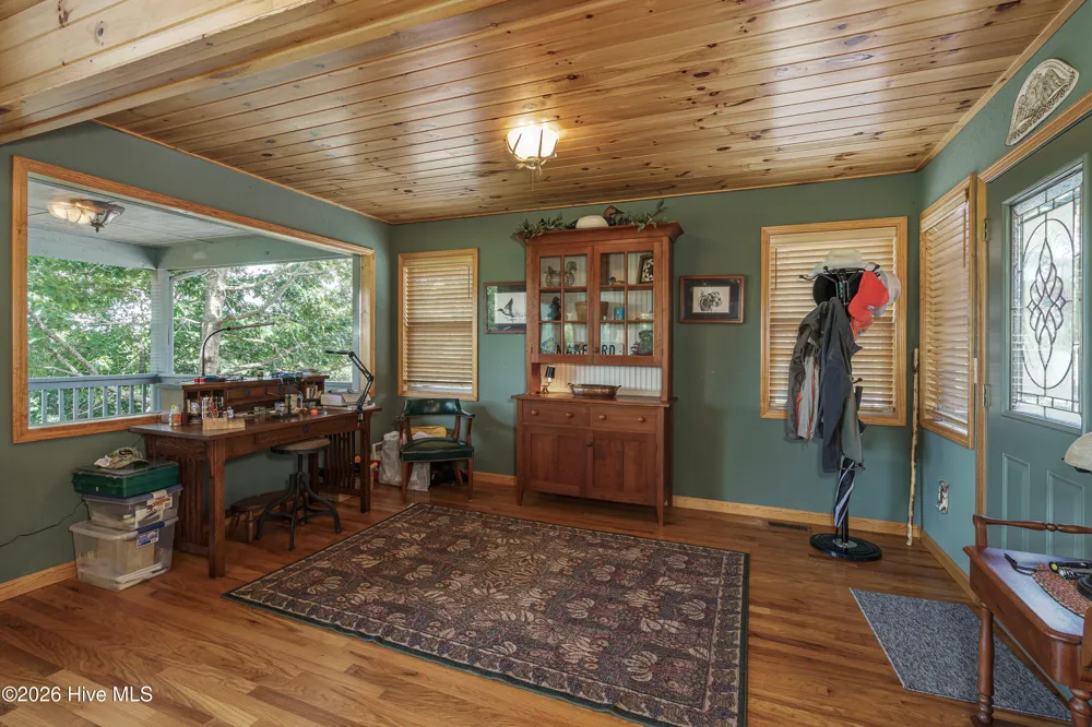98 Dunrunnin Pointe Murphy, NC 28906