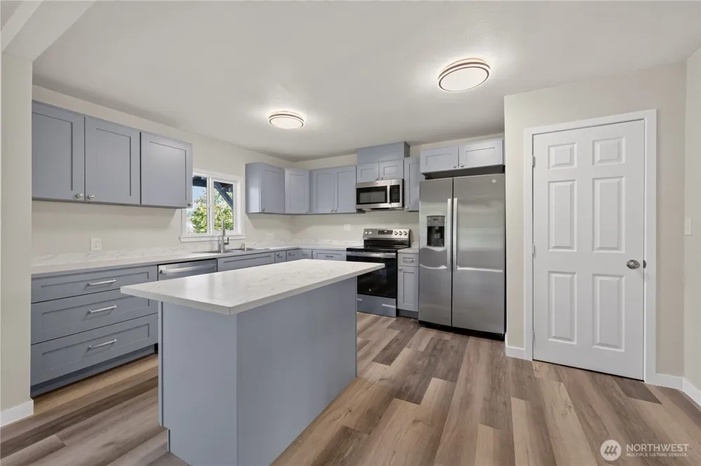 1720 W Market Street Aberdeen, WA 98520