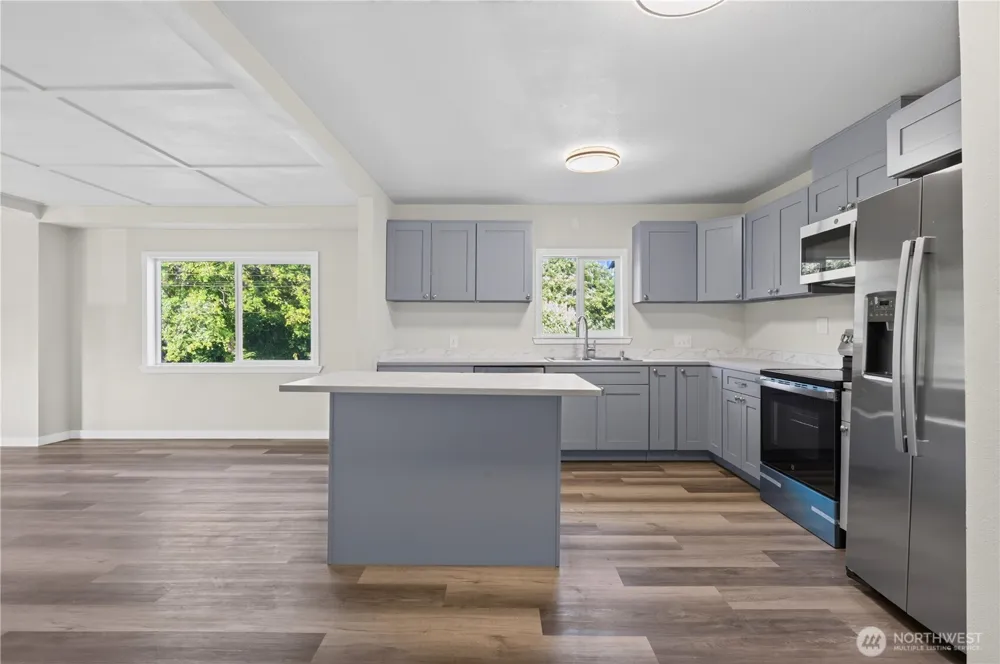 1720 W Market Street Aberdeen, WA 98520