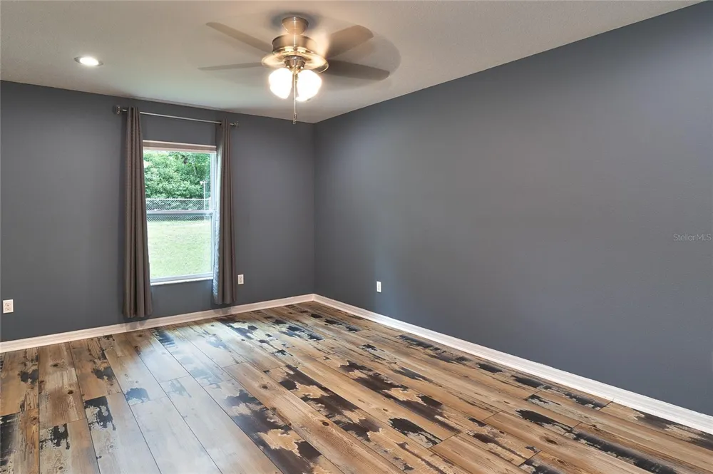 5130 20TH STREET Zephyrhills, FL 33542