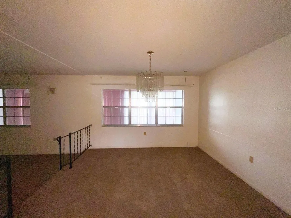 603 W OCALA STREET Umatilla, FL 32784