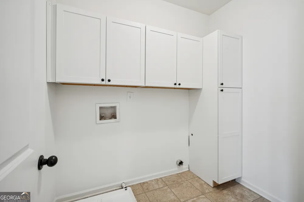 2326 Nesbitt DR NE Brookhaven, GA 30319