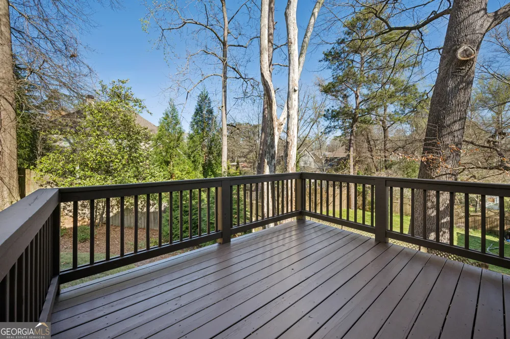 2326 Nesbitt DR NE Brookhaven, GA 30319