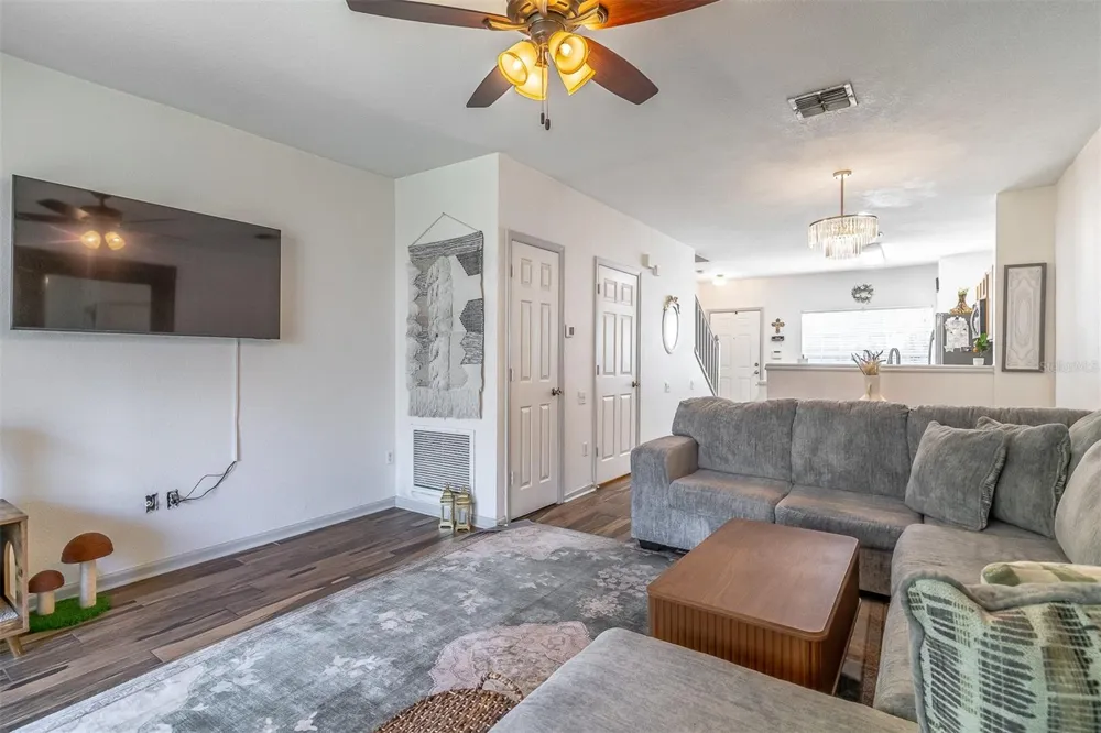 5338 HAWKSTONE DRIVE Sanford, FL 32771