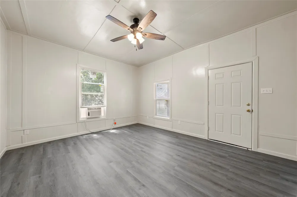 404 Eagle Drive Eddy, TX 76524