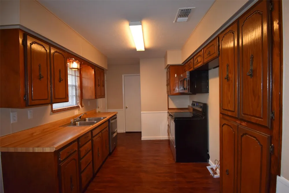 804 S Burdette Avenue Sherman, TX 75090