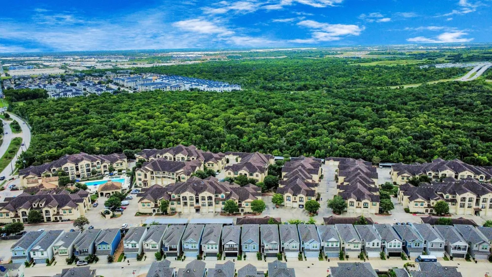 10325 Harmon Smith Drive Houston, TX 77025