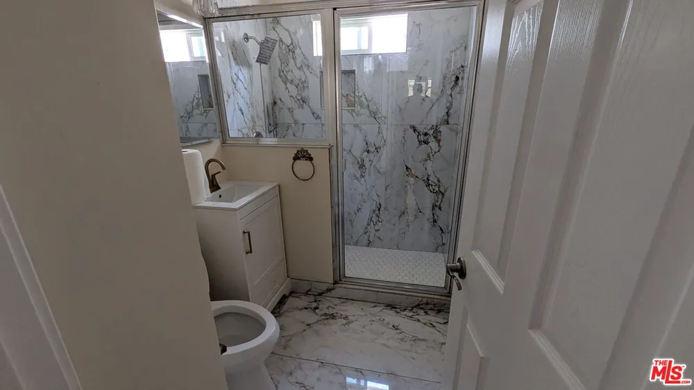 14156 Friar Street Van Nuys, CA 91401