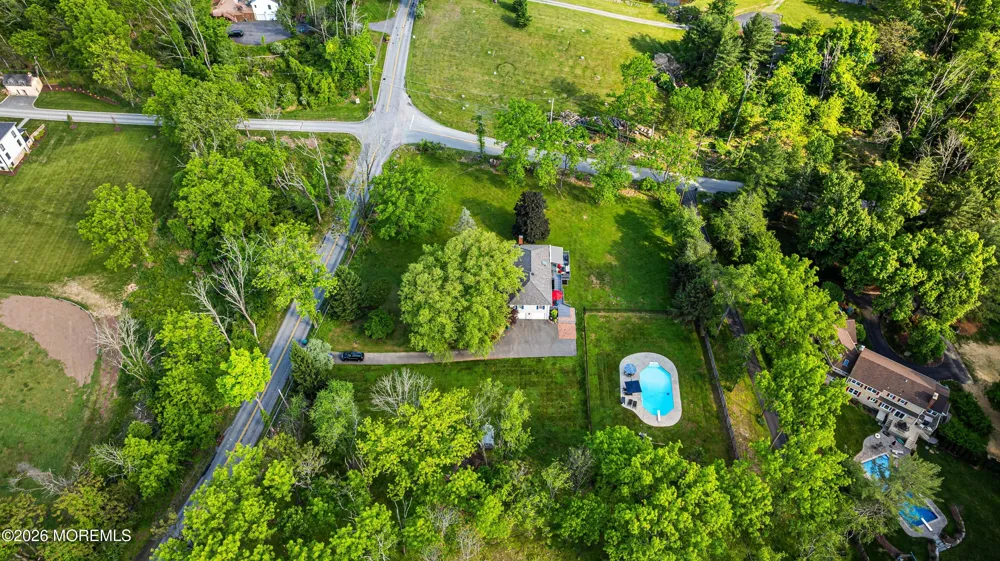 97 Beacon Hill Road Califon, NJ 07830