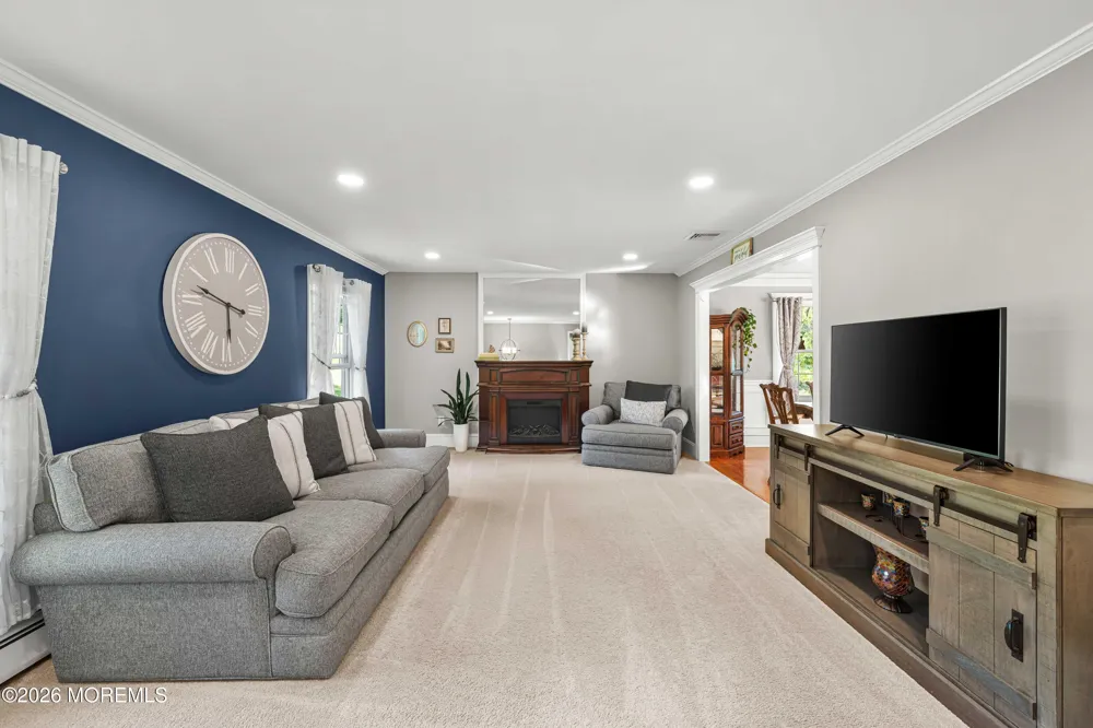 97 Beacon Hill Road Califon, NJ 07830