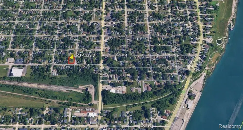 1103 Cedar Street Port Huron City, MI 48060