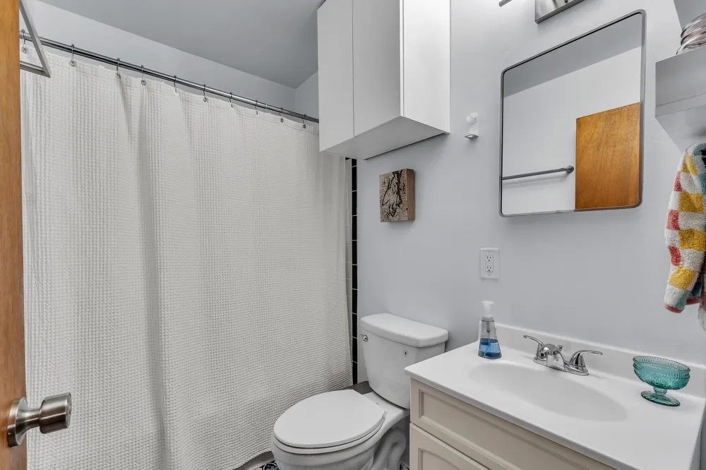 99 Devonshire Street Ypsilanti Charter Township, MI 48198